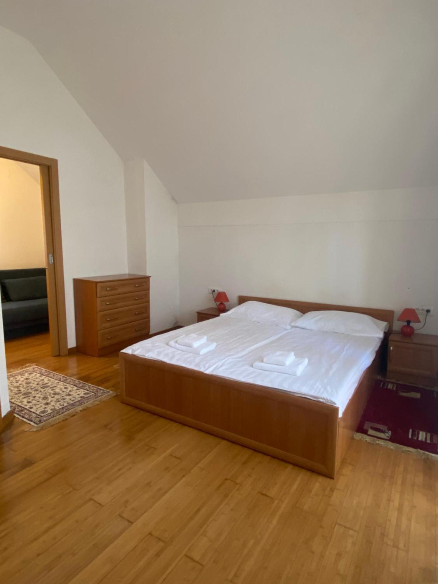 Holiday Home Lemut クラーニ エクステリア 写真